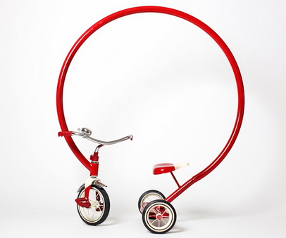 Sergio Garcias mad tricycle - silena trikolka